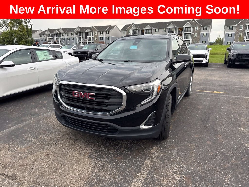 Used 2020 GMC Terrain SLE w/ Driver Convenience Package FWD image 1