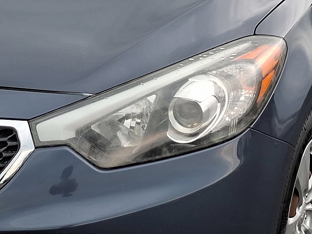 Used 2016 Kia Forte LX FWD image 10