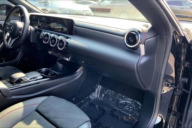 Used 2020 Mercedes-Benz CLA 250 4MATIC image 15