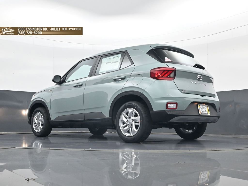 New 2026 Hyundai Venue SE FWD image 27
