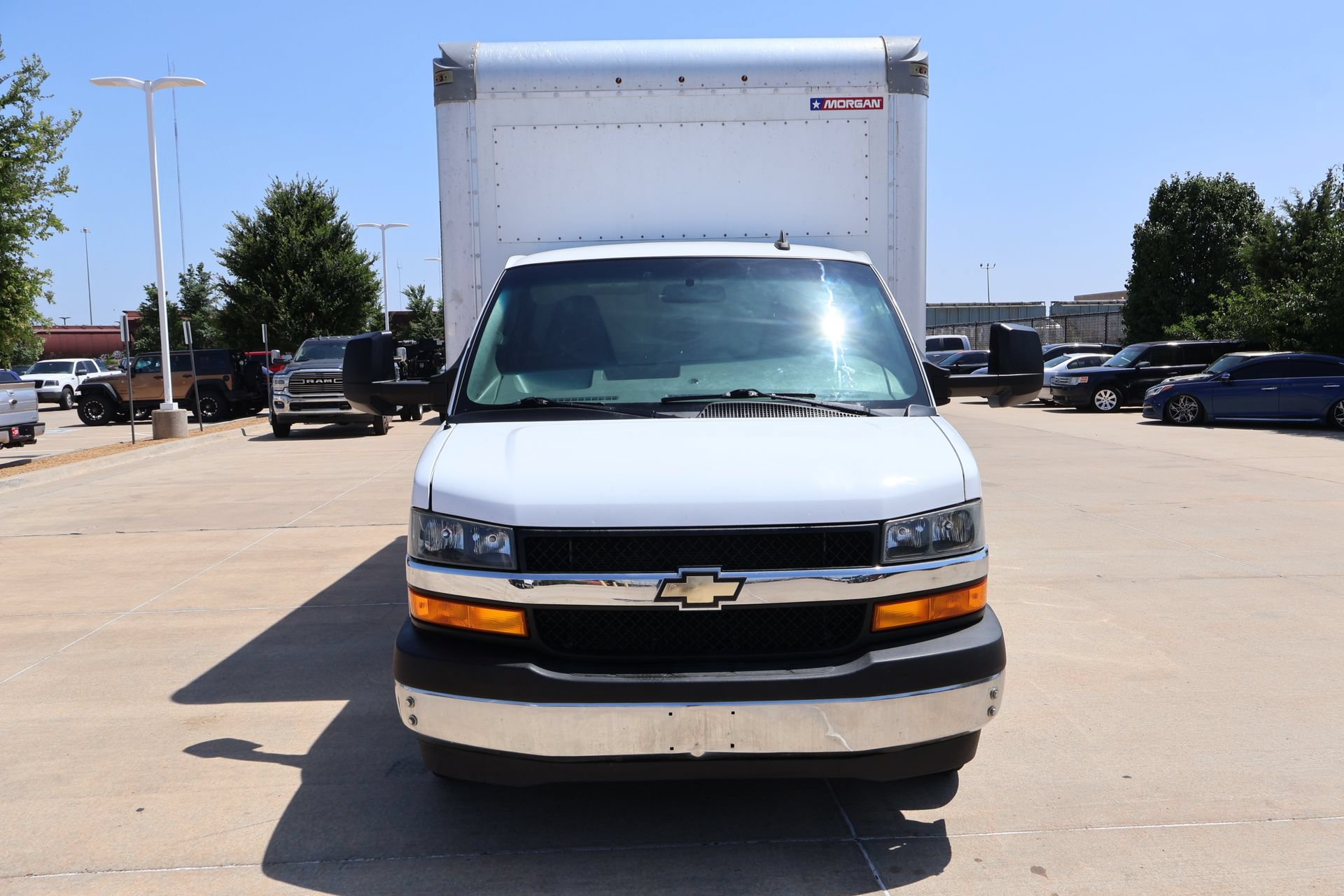 Used 2020 Chevrolet Express 3500 w/ Power Convenience Package RWD image 7