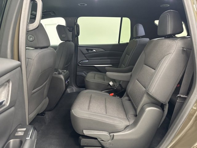 Used 2024 Chevrolet Traverse LT w/ Trailering Package image 27