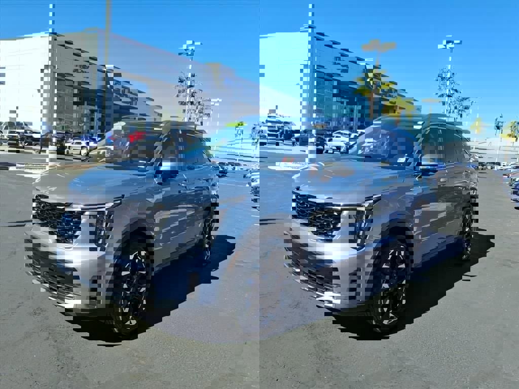 Used 2024 Kia Sorento SX image 8