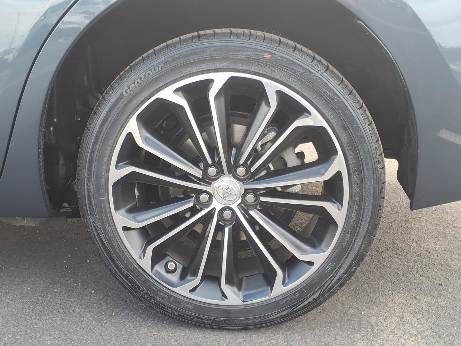 Used 2014 Toyota Corolla S image 9