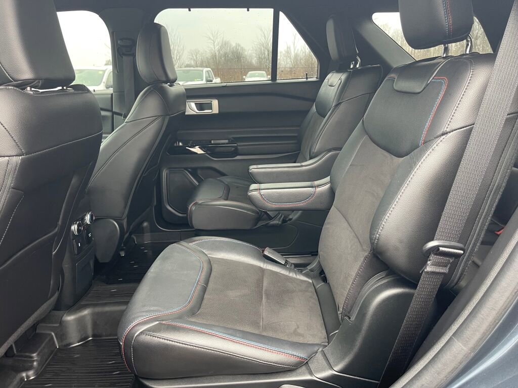 Used 2023 Ford Explorer ST w/ Equipment Group 401A image 15