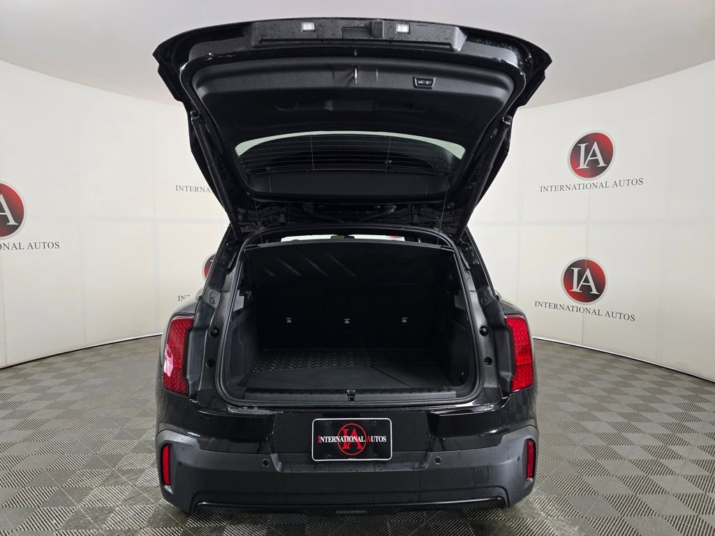 Used 2026 MINI Cooper Countryman S w/ Comfort Package Max image 8