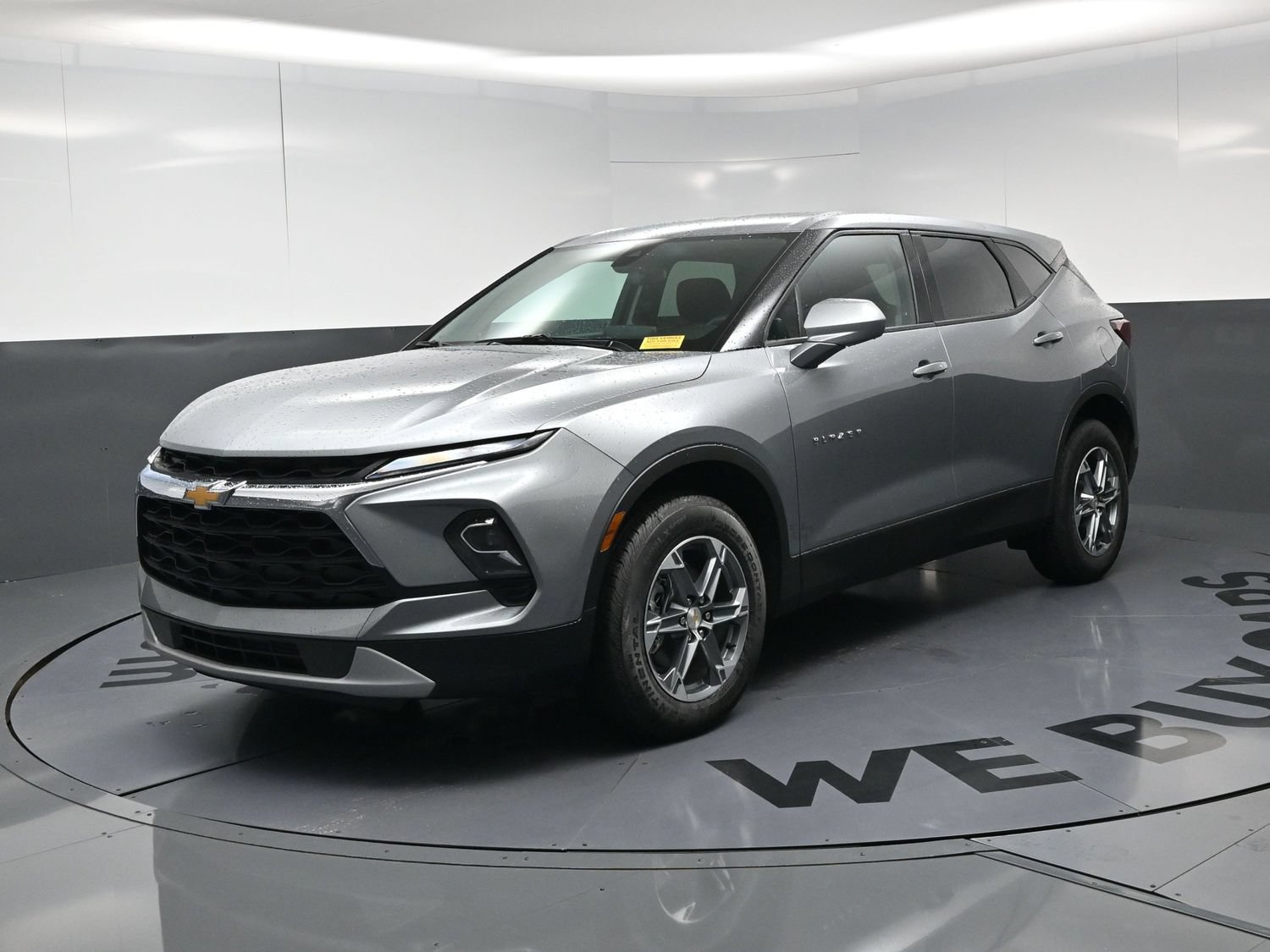 Used 2026 Chevrolet Blazer LT FWD image 5
