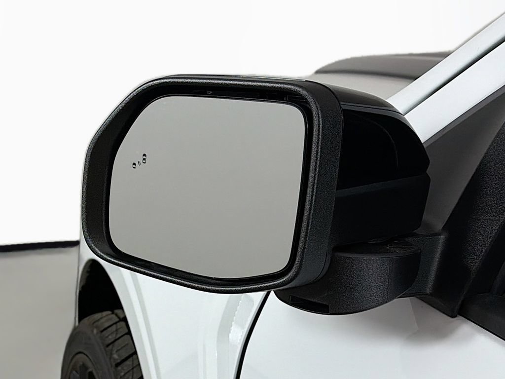 New 2026 Ford Maverick XLT w/ XLT Luxury Package FWD image 28