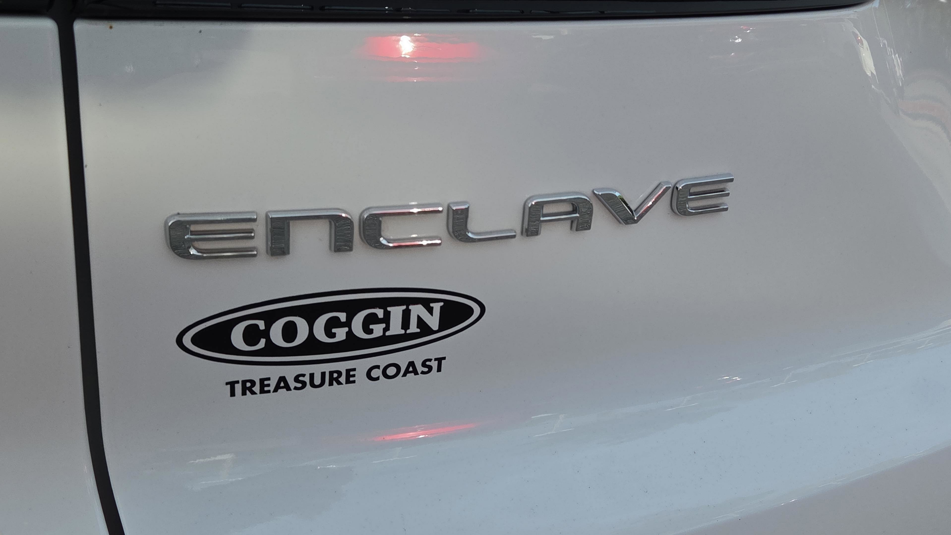 Used 2025 Buick Enclave Sport Touring w/ Power Package image 16