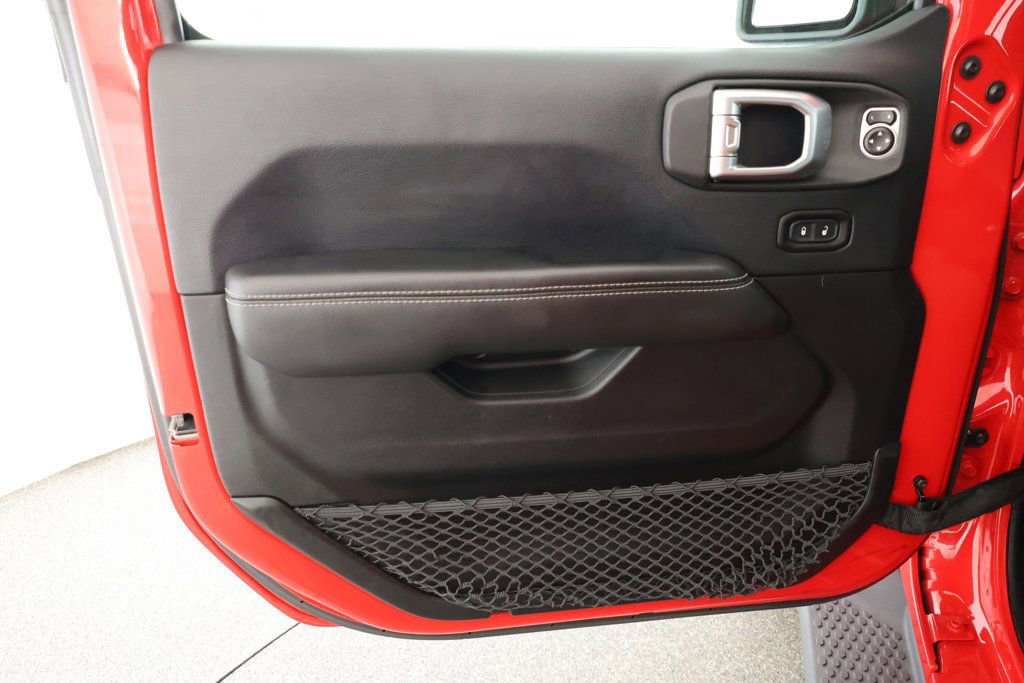 Used 2018 Jeep Wrangler Unlimited Rubicon image 8