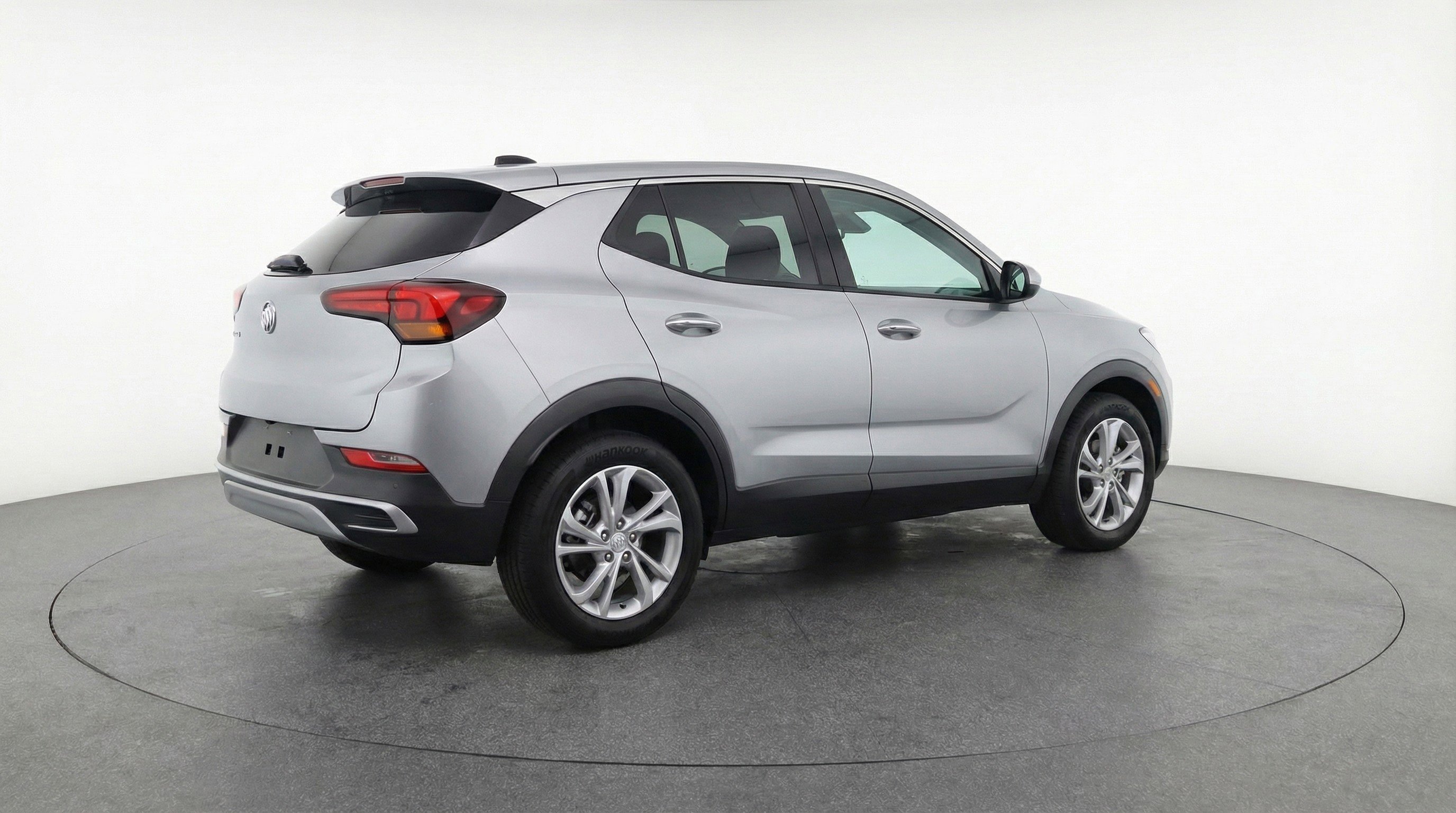 Used 2025 Buick Encore GX Preferred AWD/4WD image 9