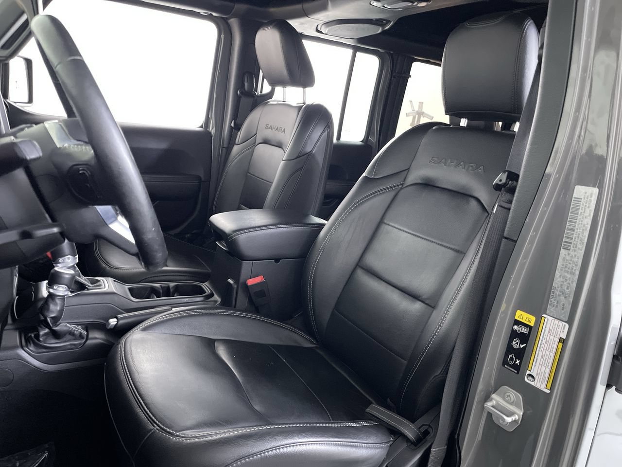 Used 2020 Jeep Wrangler Unlimited Sahara AWD/4WD image 13