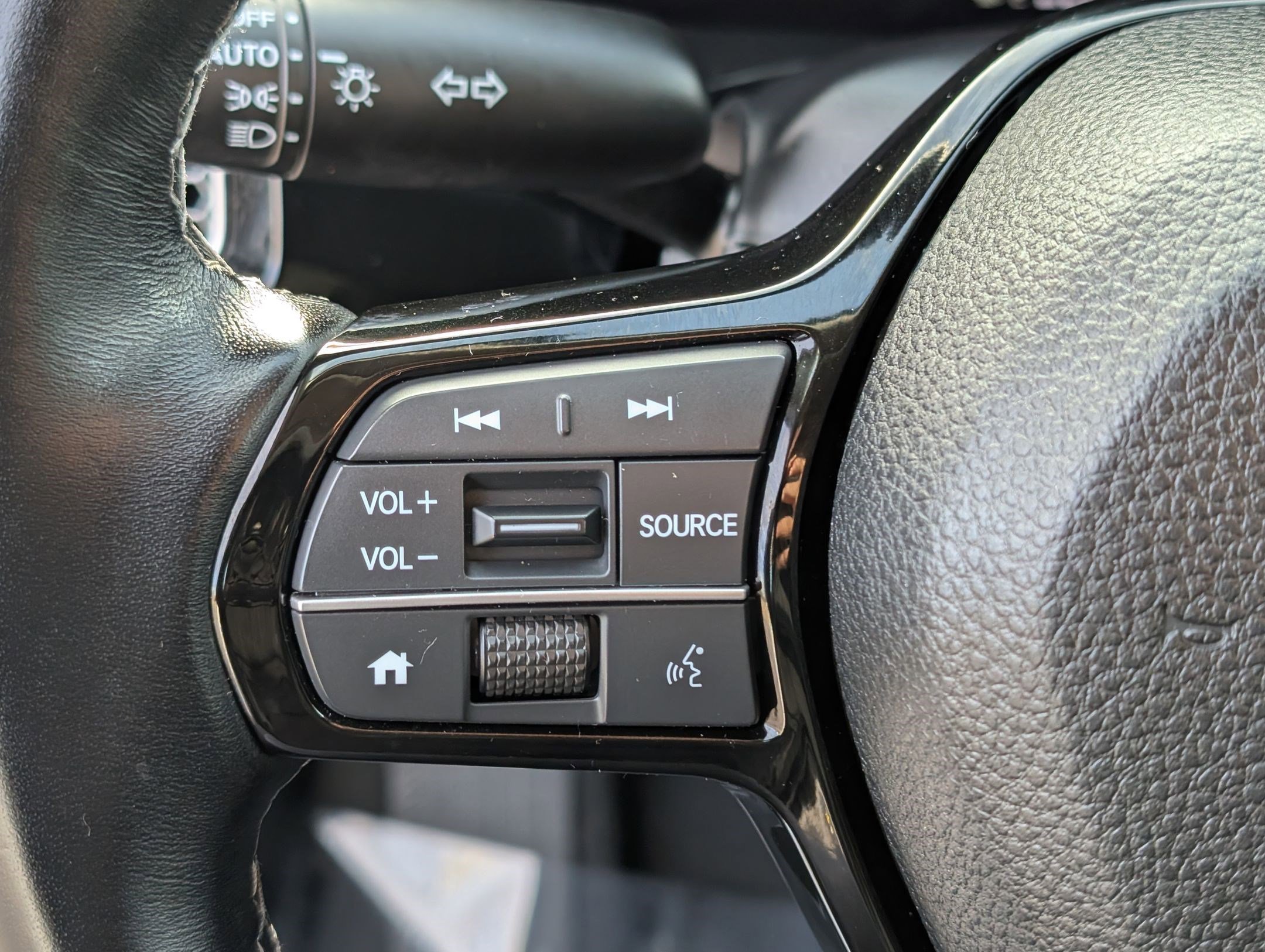 Certified 2022 Honda Civic EX image 18