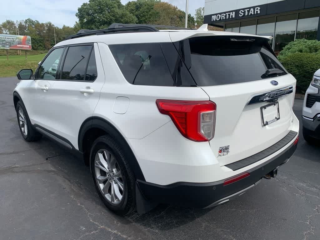 Used 2020 Ford Explorer XLT w/ Equipment Group 202A AWD/4WD image 3