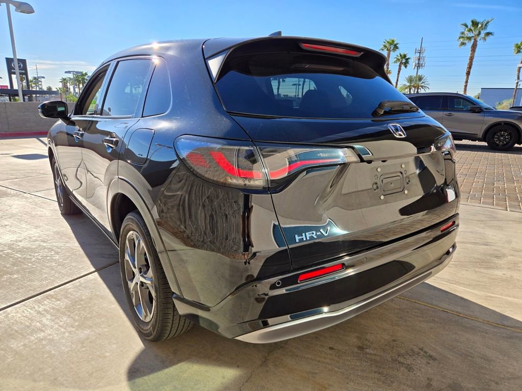 Used 2024 Honda HR-V EX-L image 3