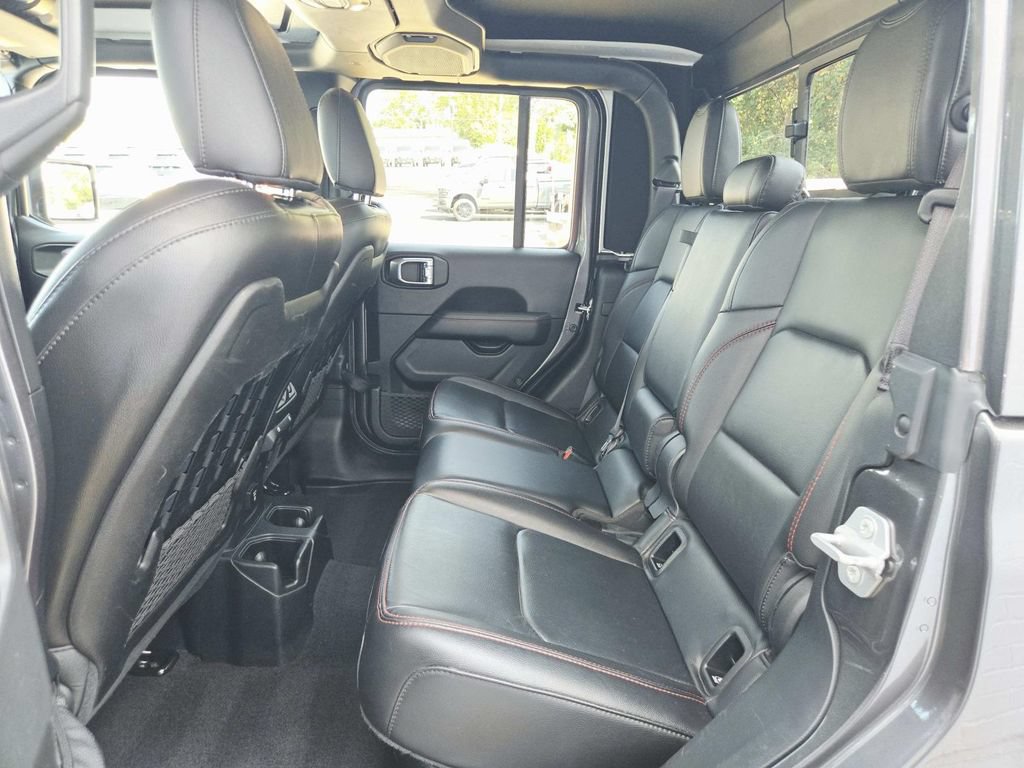 Certified 2021 Jeep Gladiator Rubicon AWD/4WD image 12