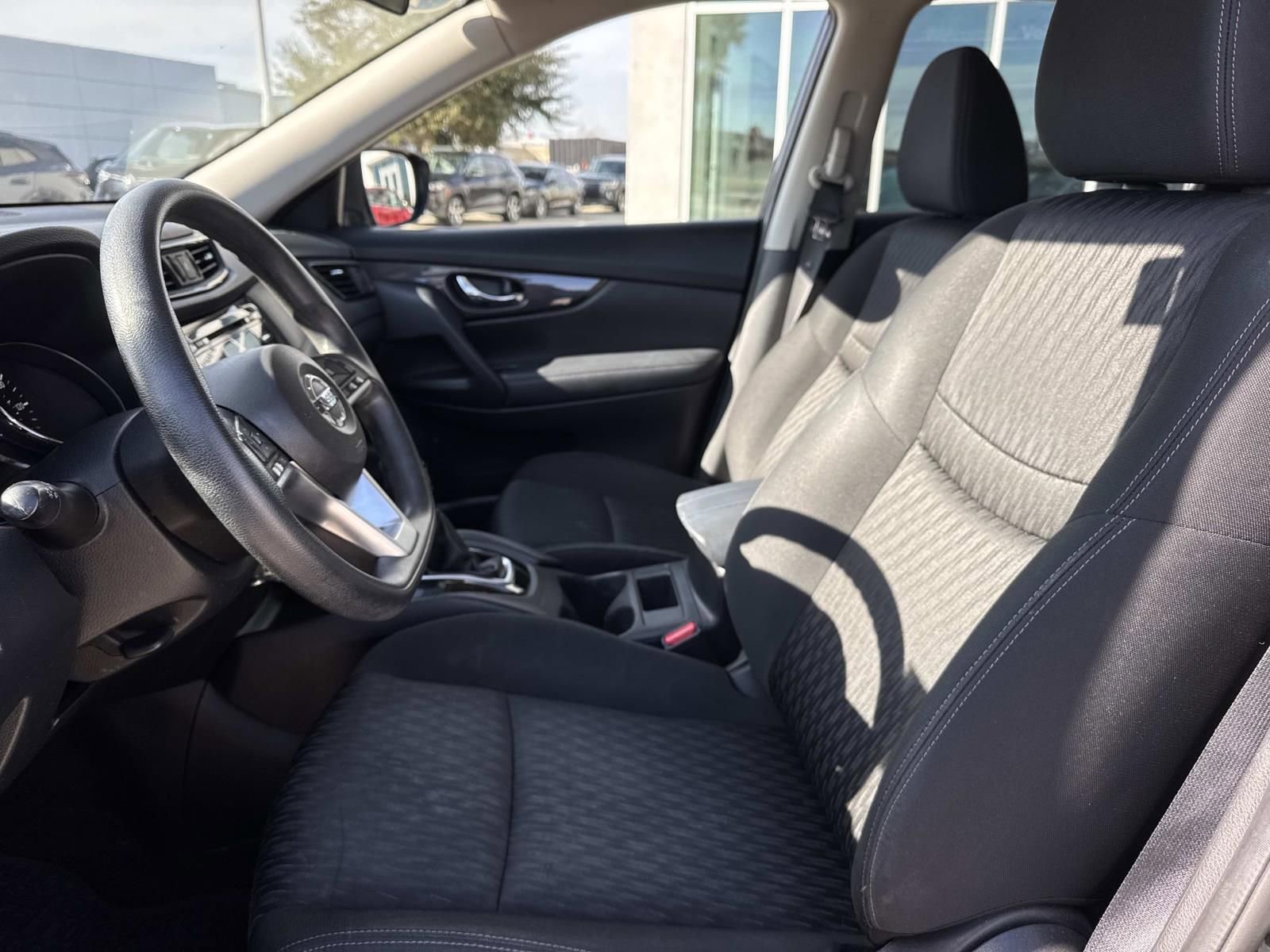 Used 2017 Nissan Rogue S w/ S Appearance Package image 15