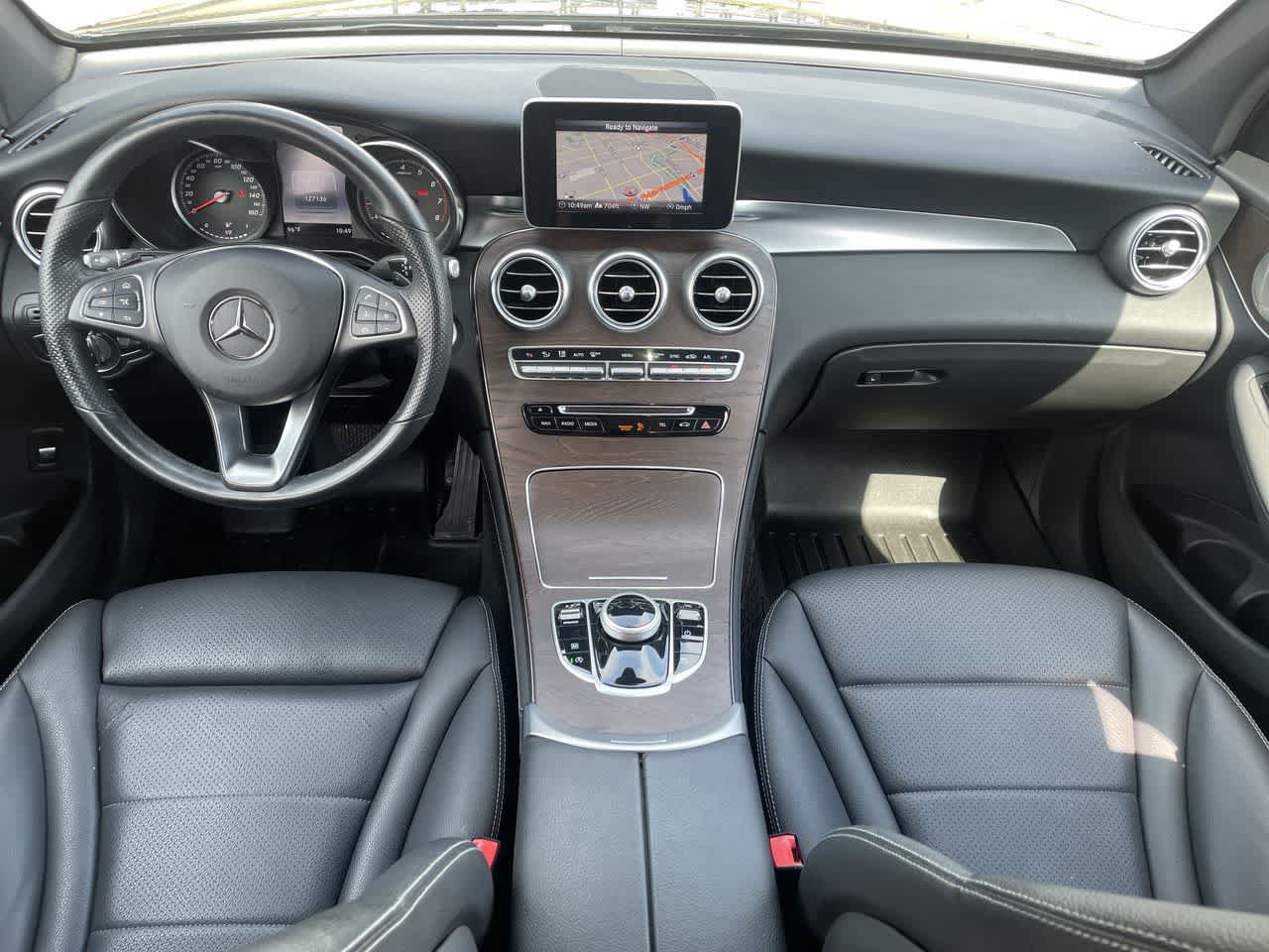 Used 2019 Mercedes-Benz GLC 300 4MATIC image 25