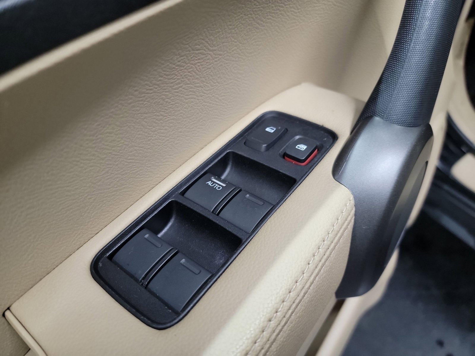 Used 2011 Honda CR-V EX-L image 14