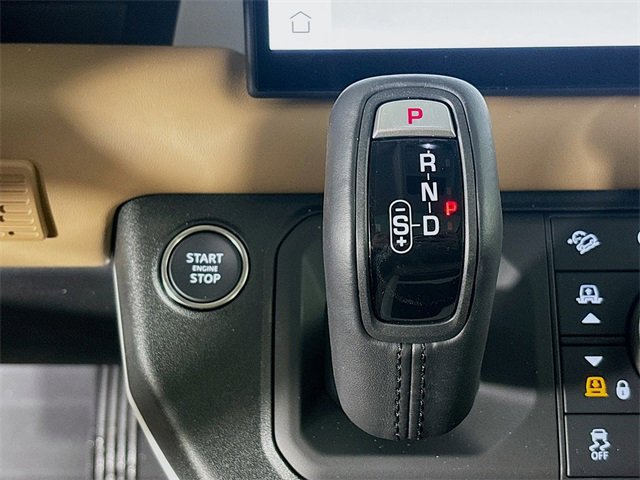 Used 2025 Land Rover Defender 110 S image 19