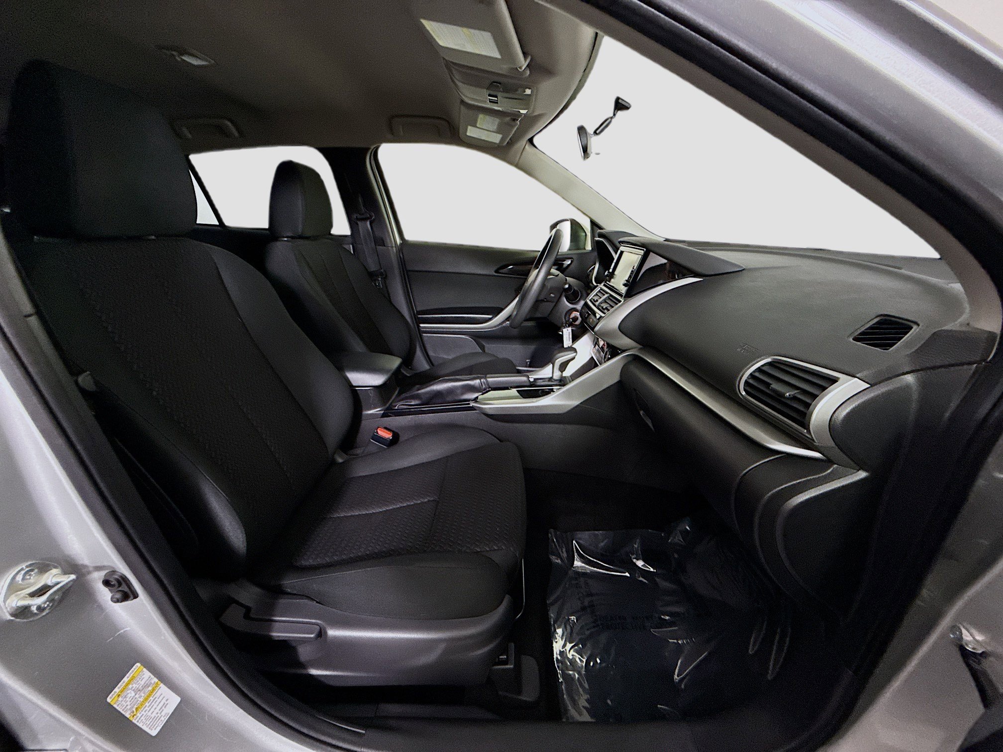 Used 2020 Mitsubishi Eclipse Cross ES image 28