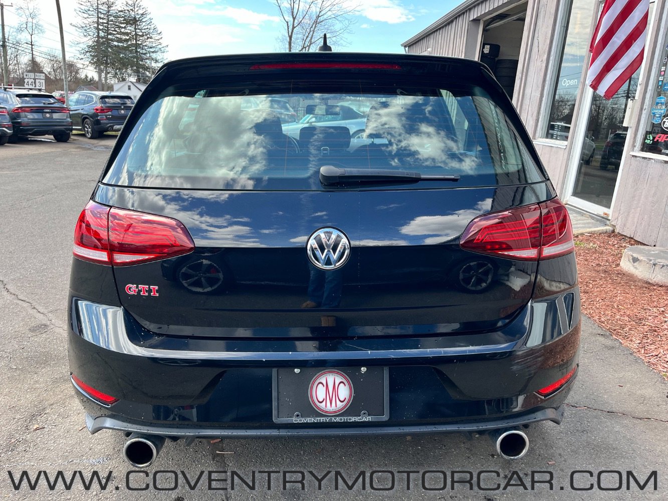 Used 2019 Volkswagen Golf 4-Door image 6