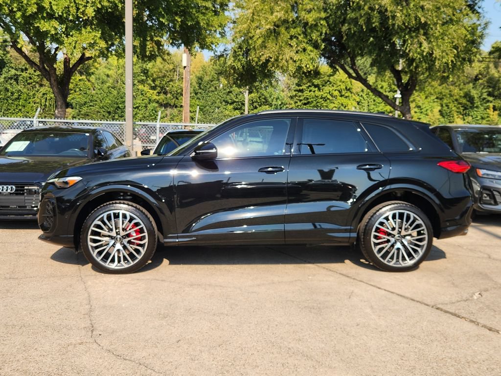 Certified 2025 Audi SQ5 Prestige AWD/4WD image 7