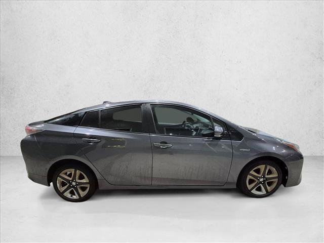 Used 2016 Toyota Prius Four Touring w/ Premium Convenience Package FWD image 4