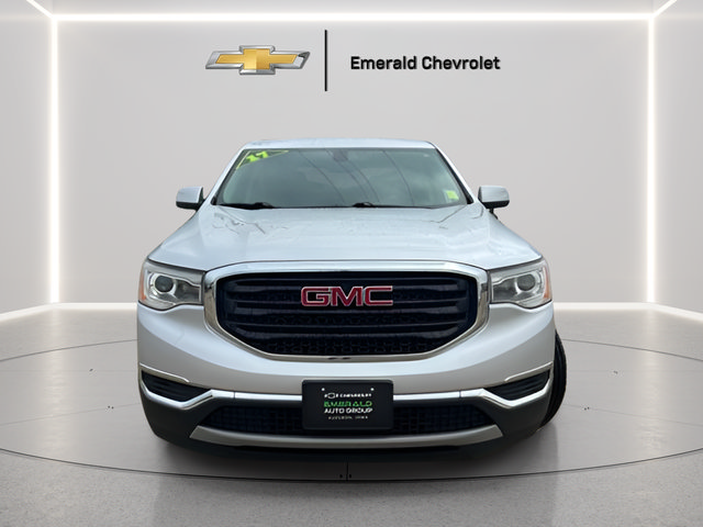 Used 2017 GMC Acadia SLE FWD image 2