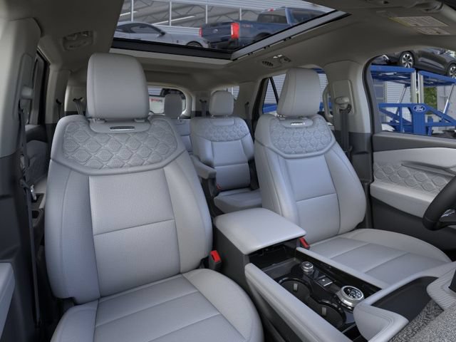 New 2026 Ford Explorer Platinum w/ LUX Leather Package AWD/4WD image 10