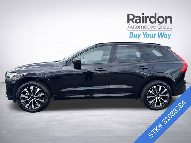 Used 2025 Volvo XC60 B5 Plus image 4