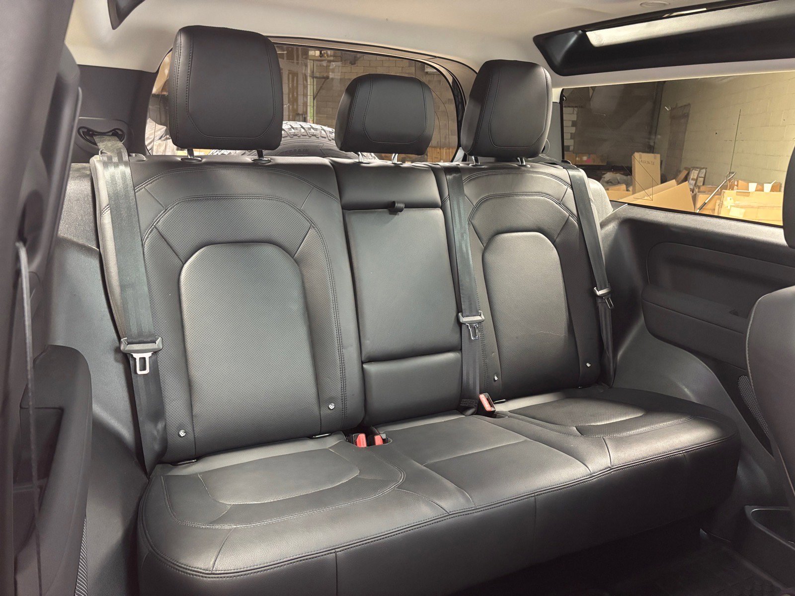 Used 2023 Land Rover Defender 90 S AWD/4WD image 32