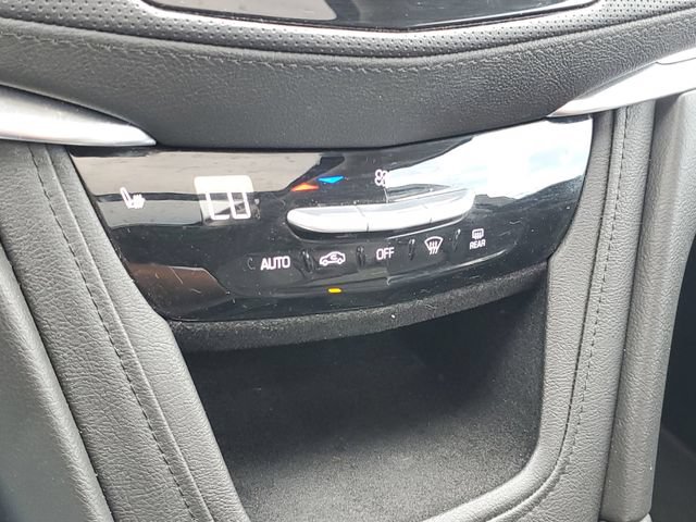 Certified 2017 Cadillac XT5 Luxury w/ Driver Awareness Package FWD image 27