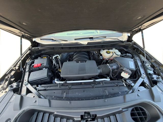 Used 2021 Chevrolet Suburban Premier w/ Premium Package RWD image 26