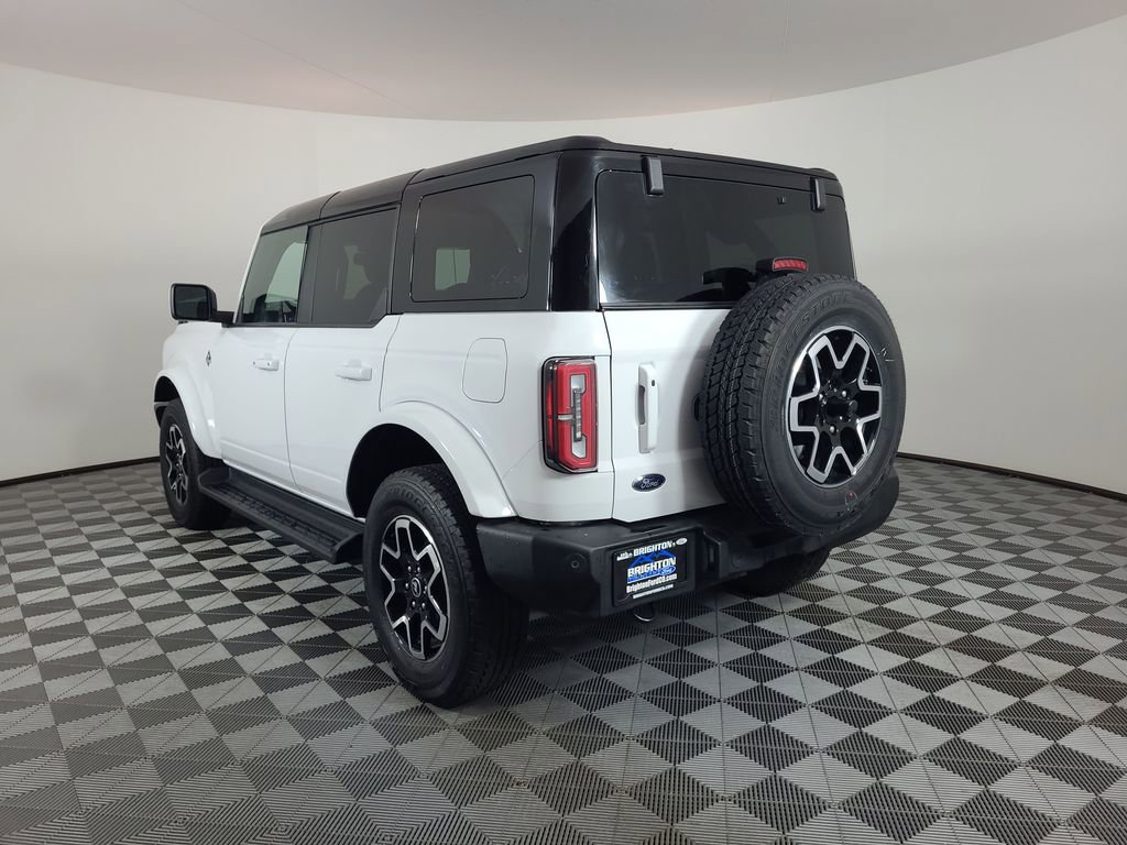 Used 2025 Ford Bronco Outer Banks AWD/4WD image 5