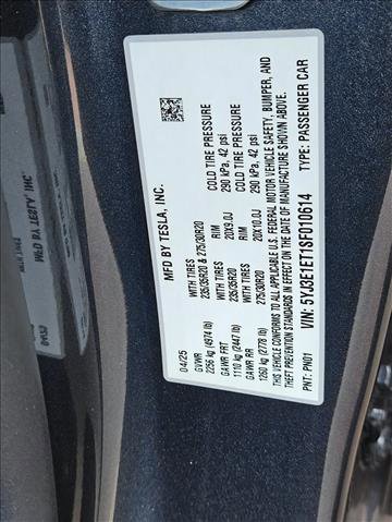 Used 2025 Tesla Model 3 Performance image 28