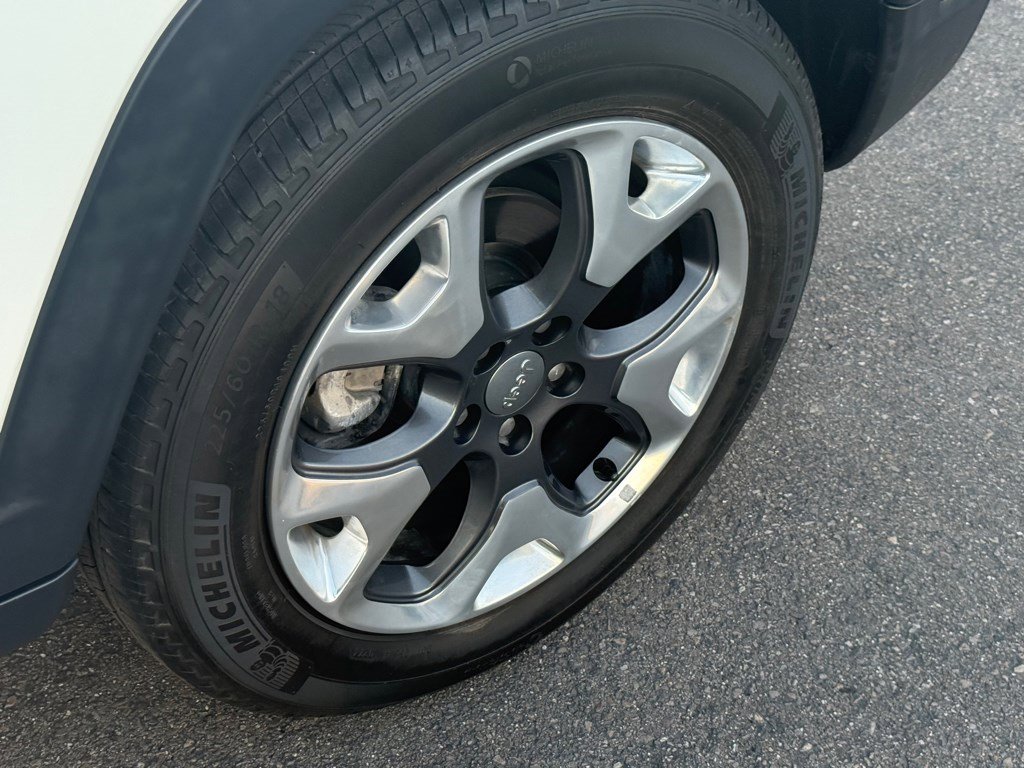 Used 2017 Jeep Compass Limited image 16