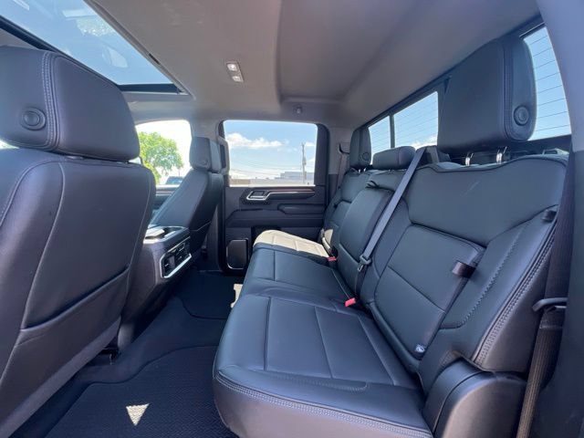 Used 2024 GMC Sierra 2500 Denali w/ Denali Reserve Package AWD/4WD image 16