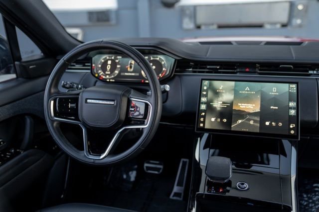 Used 2024 Land Rover Range Rover Sport SE image 33