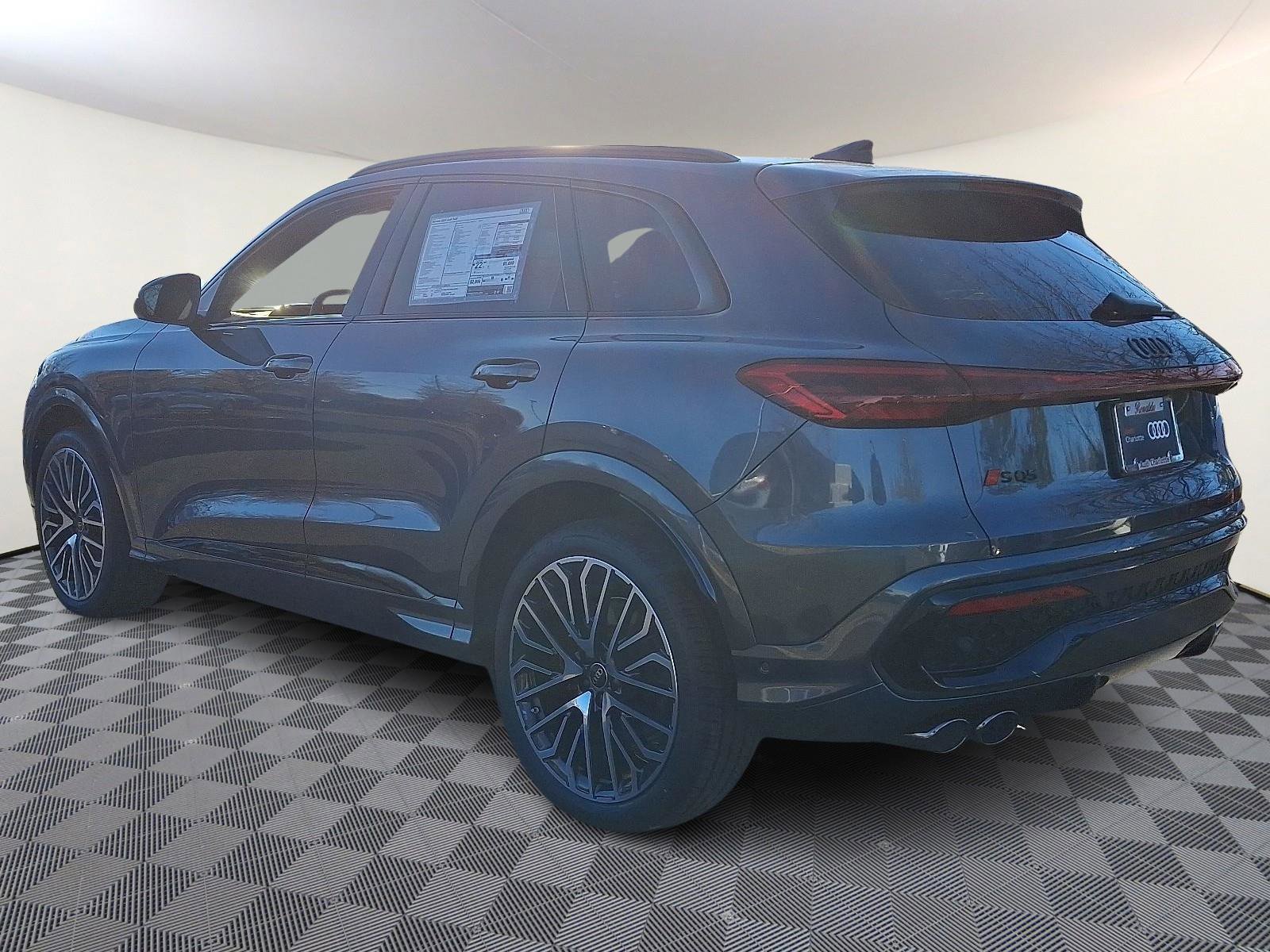 New 2025 Audi SQ5 Premium Plus image 4