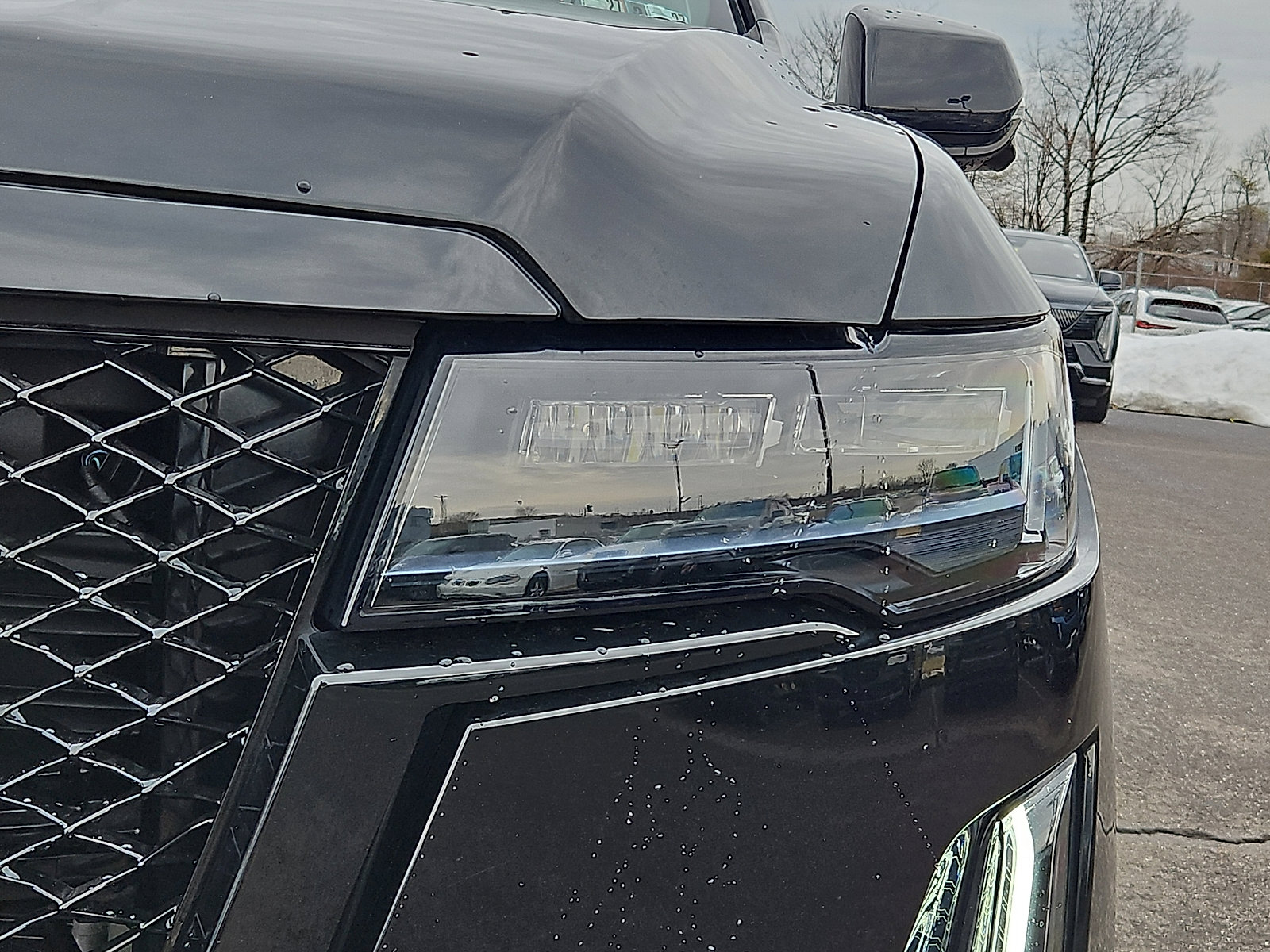 Used 2023 Cadillac Escalade Sport Platinum w/ LPO, ONYX Package image 9