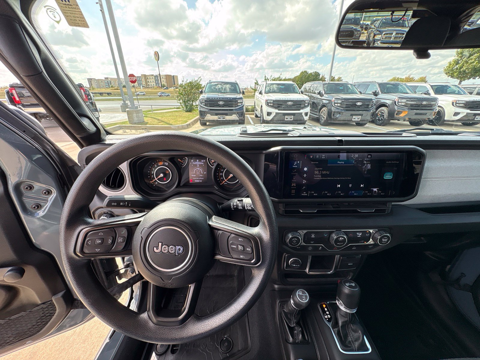 Used 2024 Jeep Wrangler Unlimited Sport AWD/4WD image 19