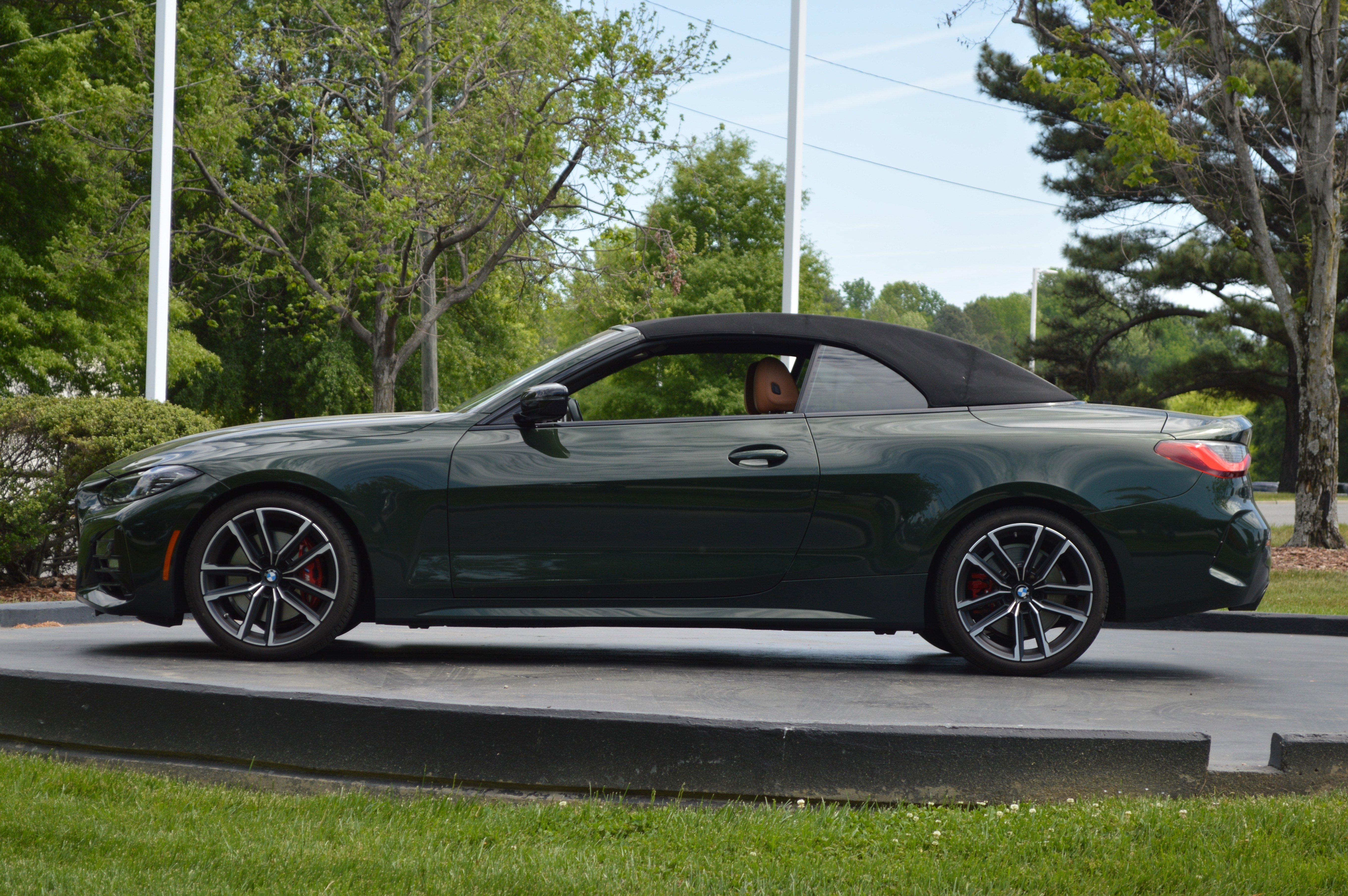 Used 2023 BMW 430i Convertible w/ M Sport Package image 16