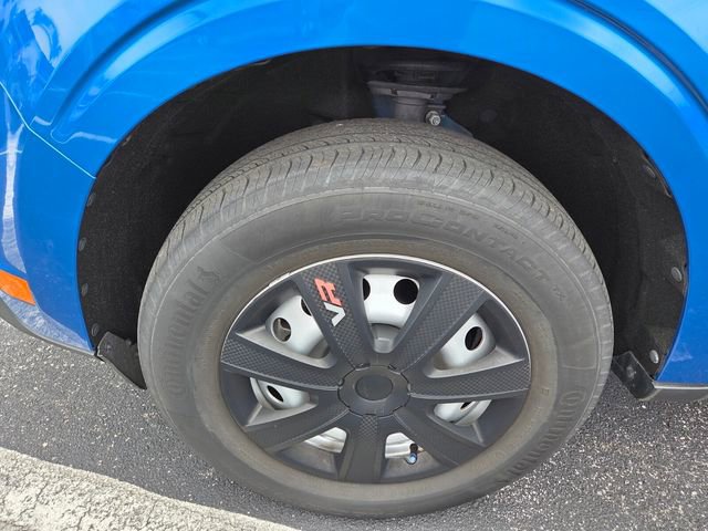 Certified 2022 Ford Maverick XL image 17