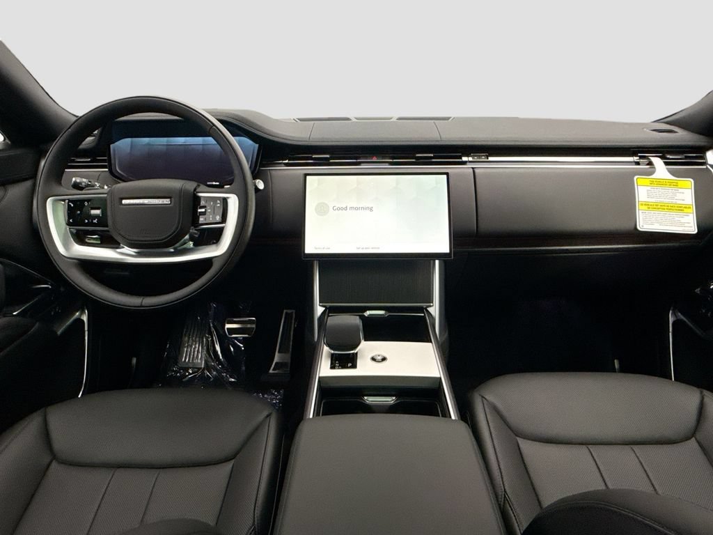 New 2026 Land Rover Range Rover Long Wheelbase SE AWD/4WD image 13