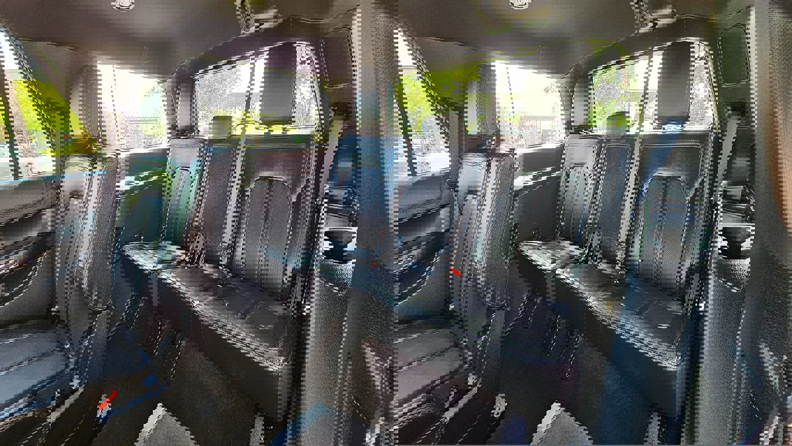 Used 2021 Ford Expedition Limited image 19