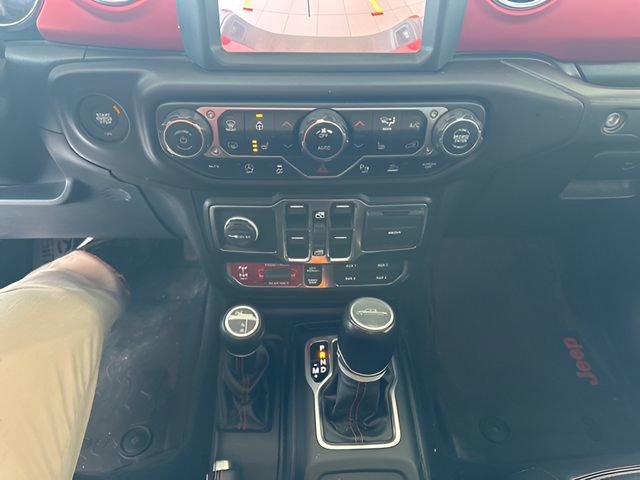 Used 2020 Jeep Gladiator Rubicon w/ Uconnect 4C Nav & Sound Group image 12