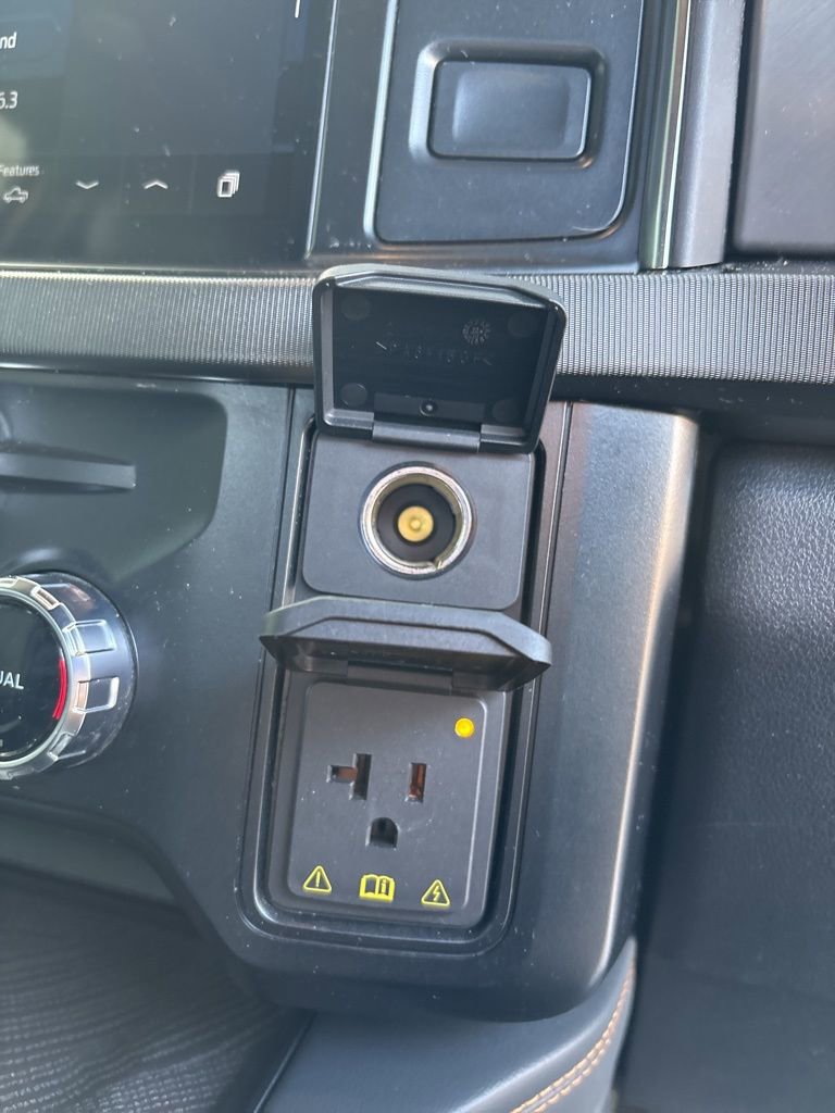 Used 2024 Ford F350 Platinum image 33