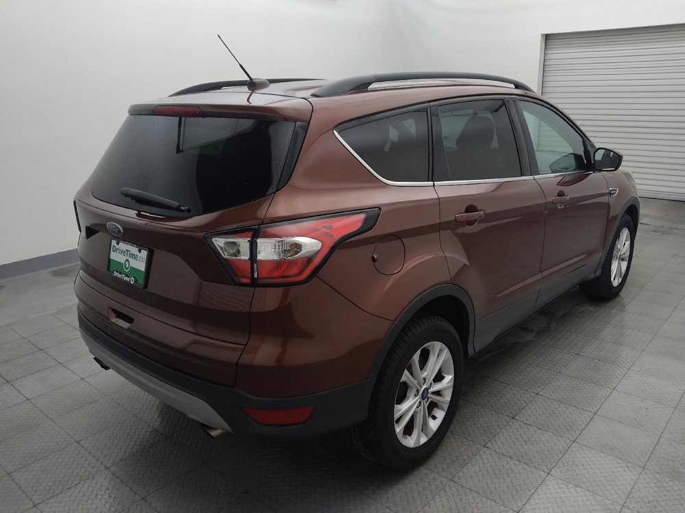 Used 2018 Ford Escape SE AWD/4WD image 9