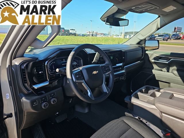 Used 2023 Chevrolet Silverado 1500 LT image 10